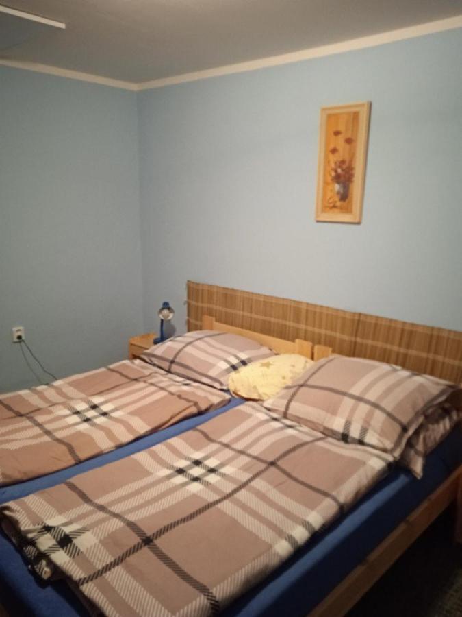 Ubytovani V Soukromi Na Podluzi Josefov Exterior photo