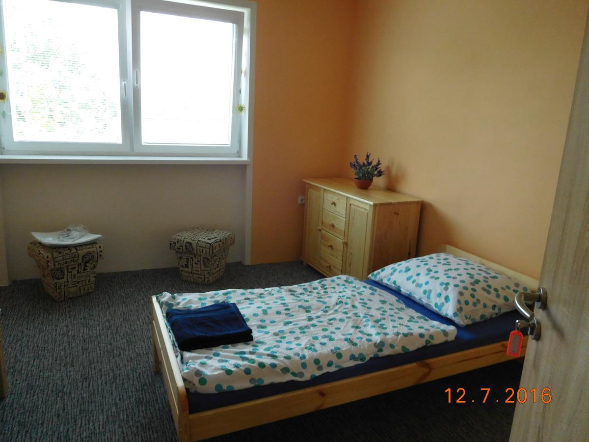 Ubytovani V Soukromi Na Podluzi Josefov Exterior photo